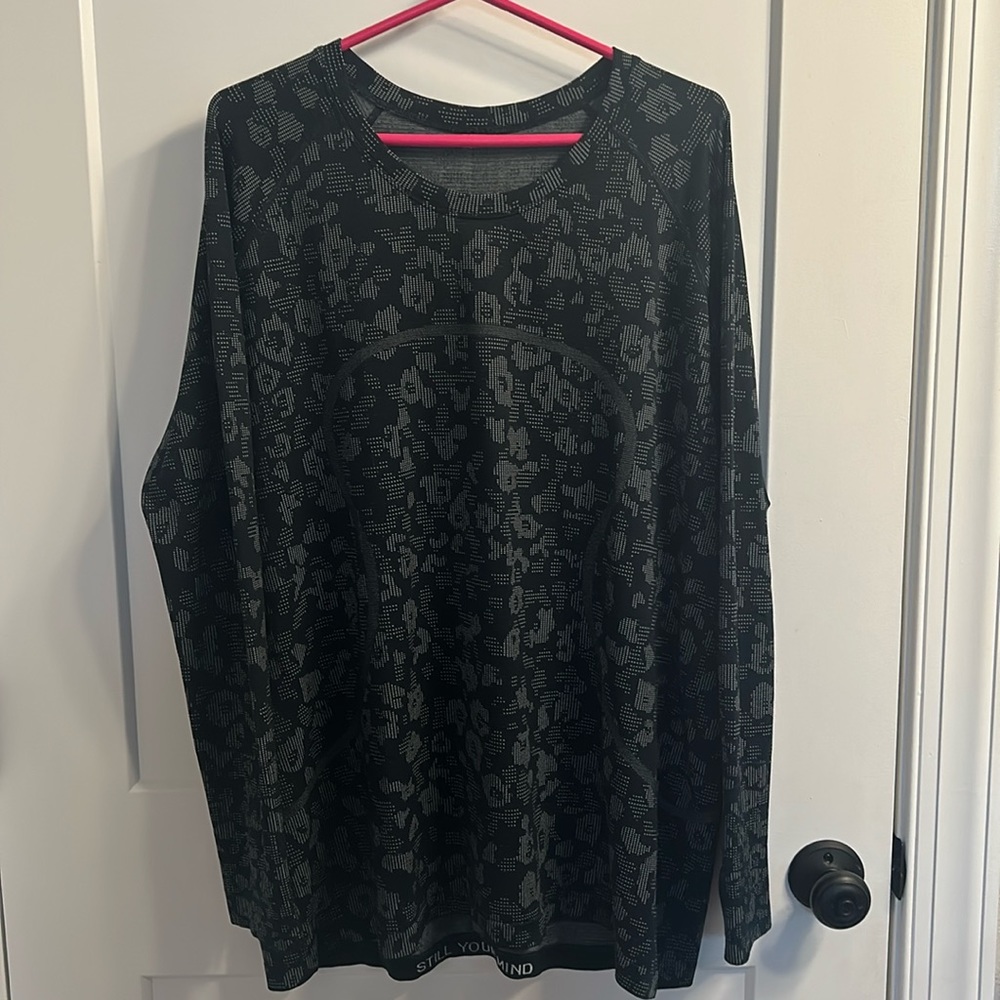 Lululemon Swiftly Tech Long Sleeve 2.0 Size 20